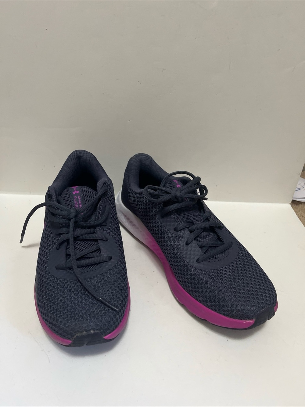 Under Armour Navy and Pink Women's Athletic Sneakers size 8.5